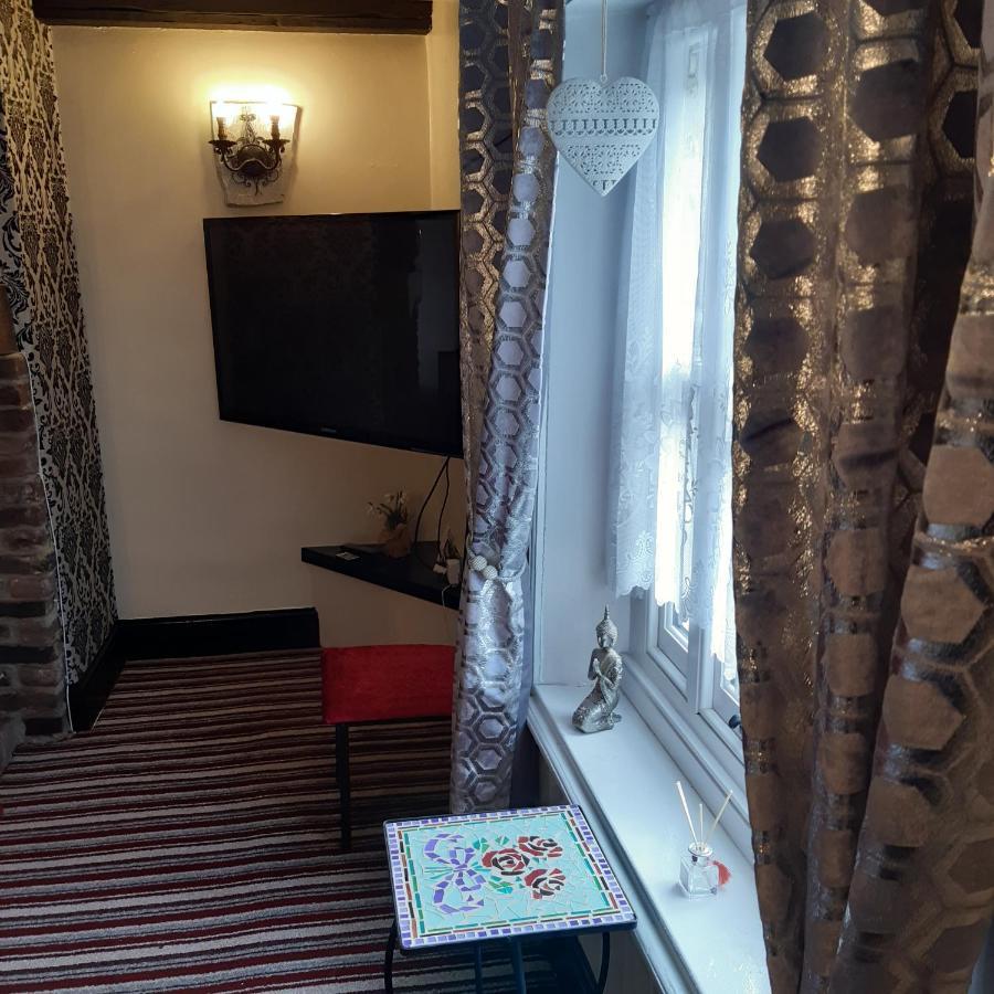 Апартаменты The Saracens Head Old Lounge Скегнесс Экстерьер фото