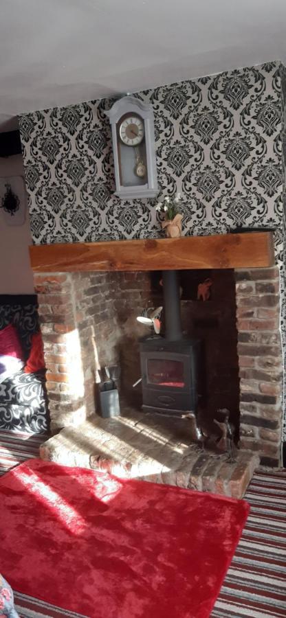 Апартаменты The Saracens Head Old Lounge Скегнесс Экстерьер фото